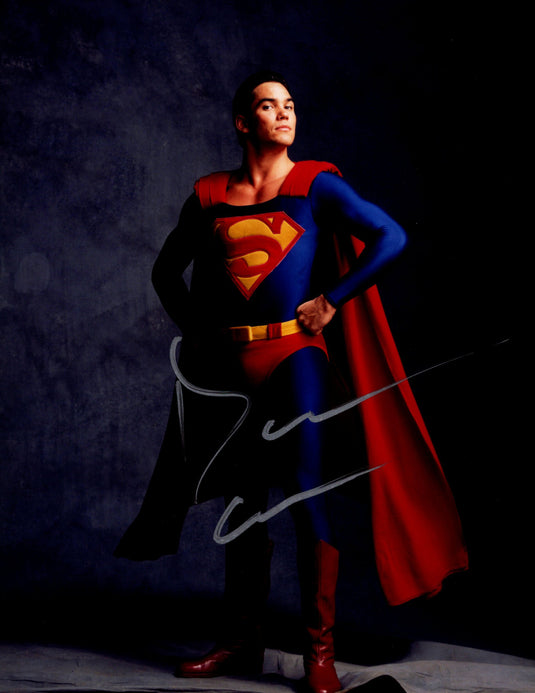 Autographed item – Dean Cain – Lois & Clark: The New Adventures of Superman - Signed Photo (Free Gift)